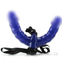 Двойной страпон Double Delight Strap-on от Pipedream